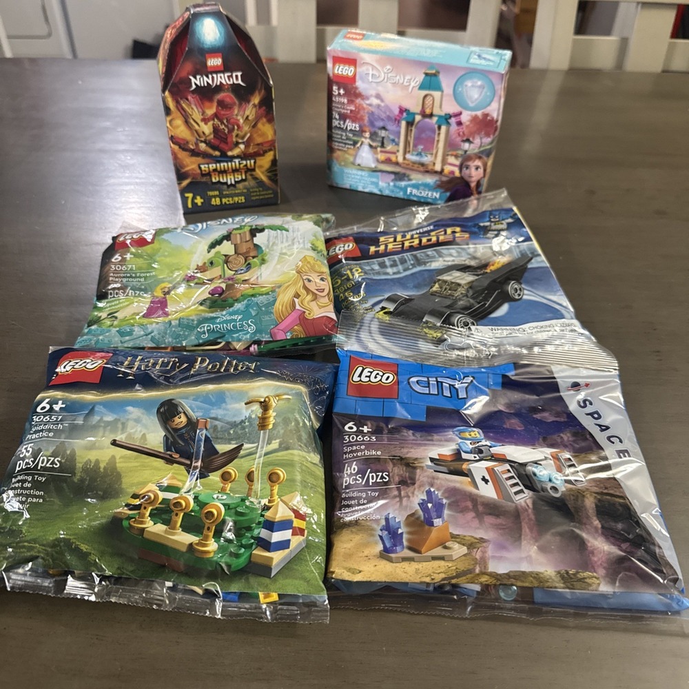 LEGO Ninjago 70686 Disney 43198 30671 Batman 30161 Harry Potter 30651 City 30663